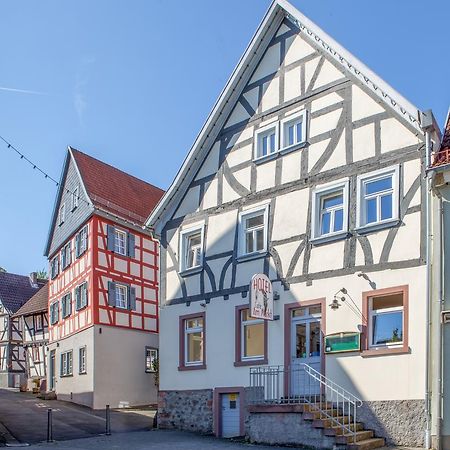 Hotel Am Markt Hungen Екстериор снимка