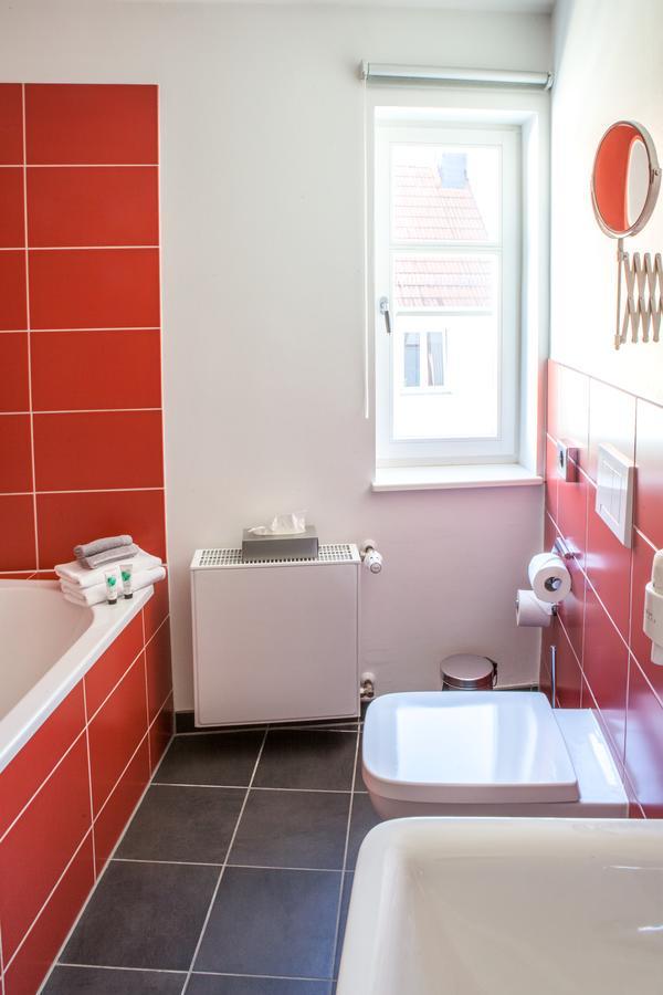 Hotel Am Markt Hungen Екстериор снимка